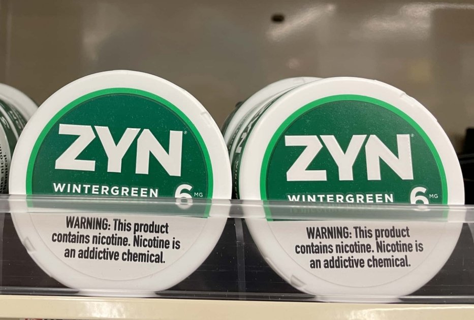 Zyn Nicotine Pouches – Winter Green 6mg view 2